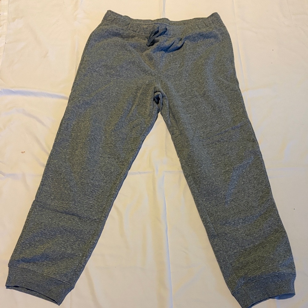 Boys Gray Sweatpants - Cat and Jack, size XXL (16/18) Husky